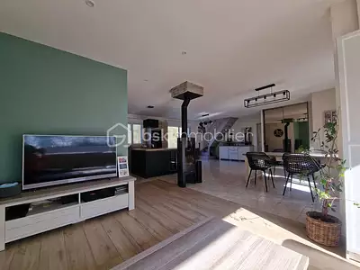 Maison, 161 m²