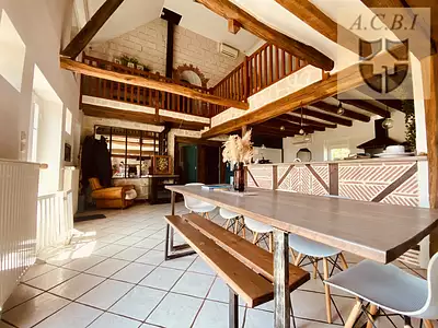 Maison, 198 m²