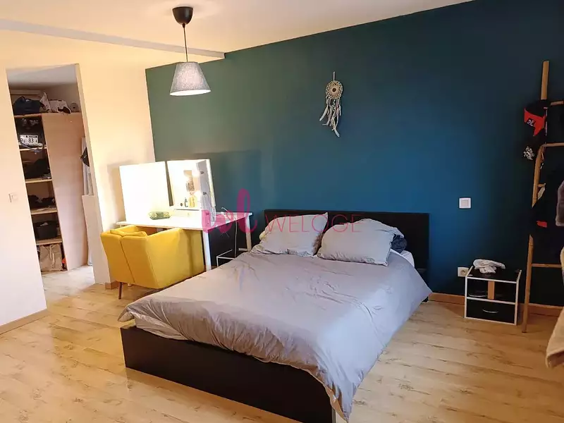 Appartement, 248,44 m²