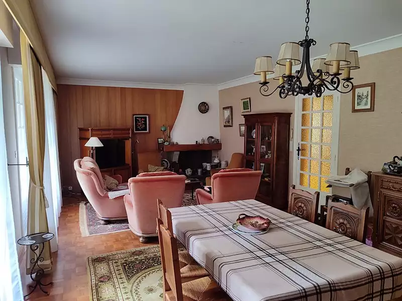 Maison, 192 m²