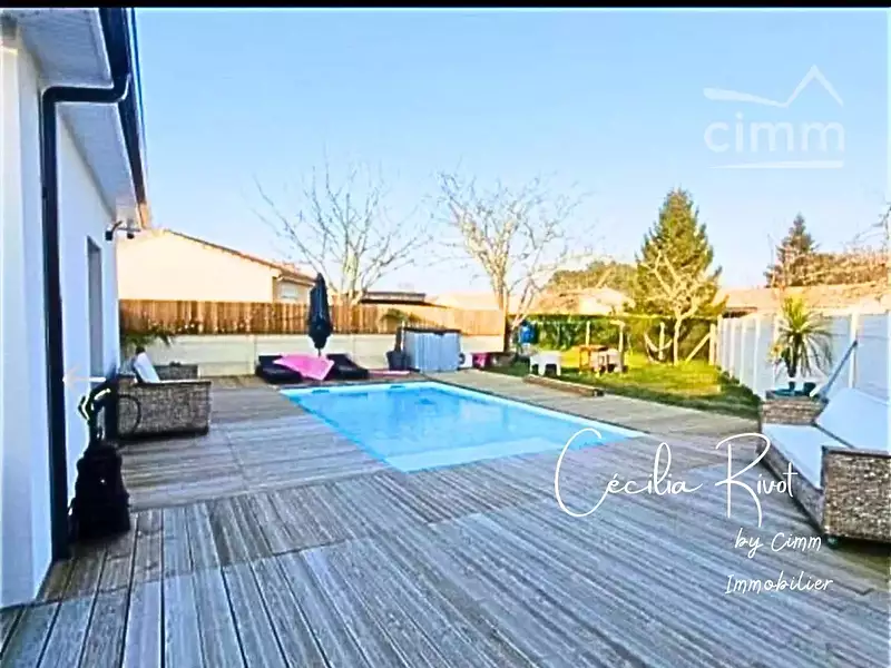 Maison, 130 m²