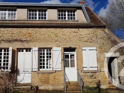 Maison, 100,8 m²
