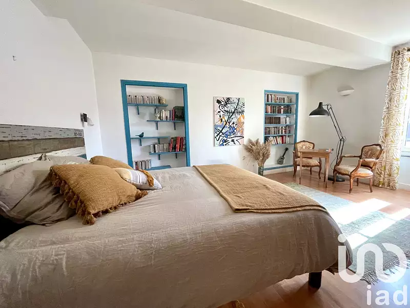 Maison, 240 m²