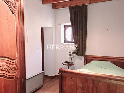 Maison, 325 m²