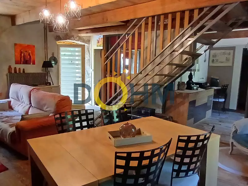 Maison, 106 m²