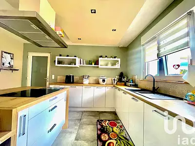 Maison, 145 m²