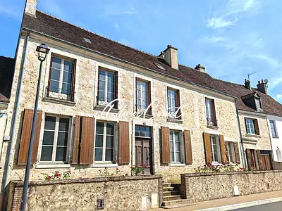 Maison, 298 m²