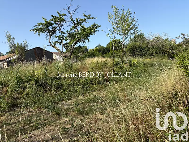 Terrain, 890 m²