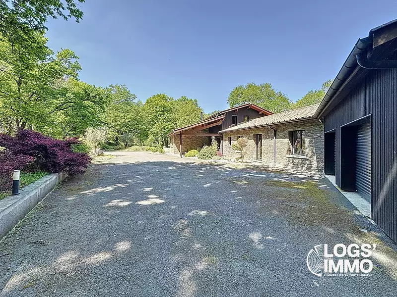 Maison, 316 m²