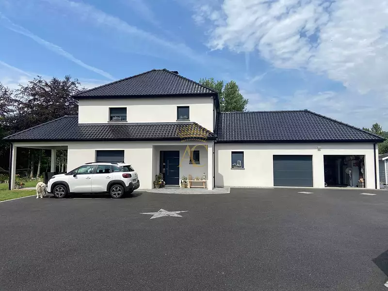 Maison, 151 m²