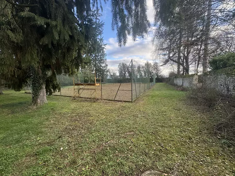 Maison, 784 m²