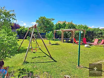 Maison, 310 m²