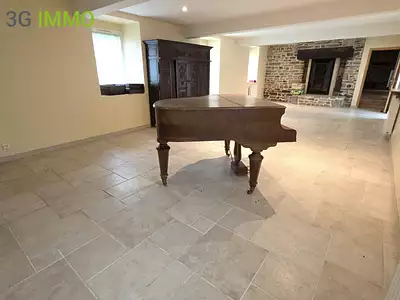 Maison, 196 m²