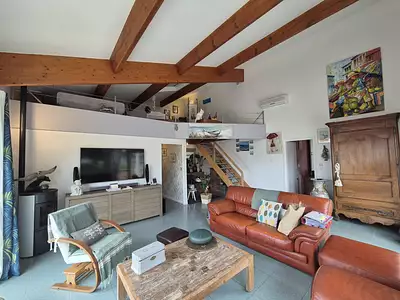Maison, 230 m²
