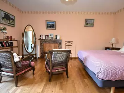 Maison, 233 m²