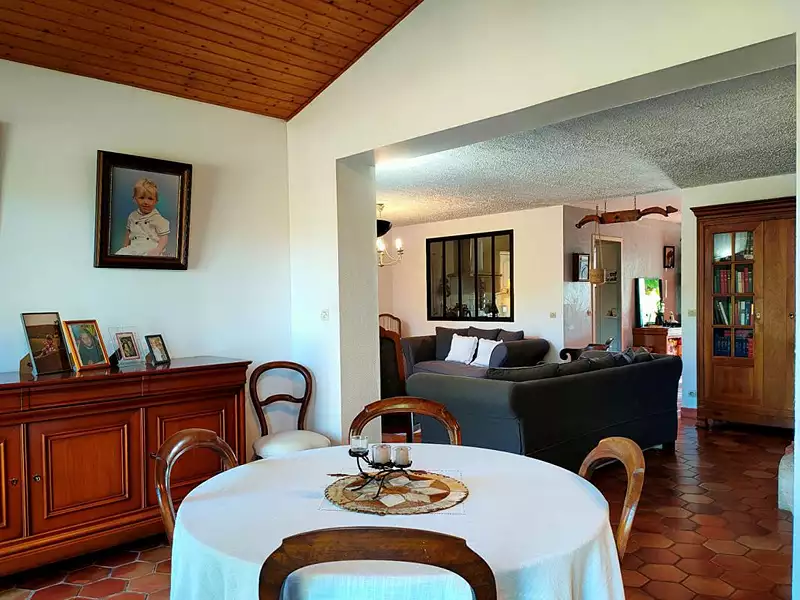 Maison, 160 m²