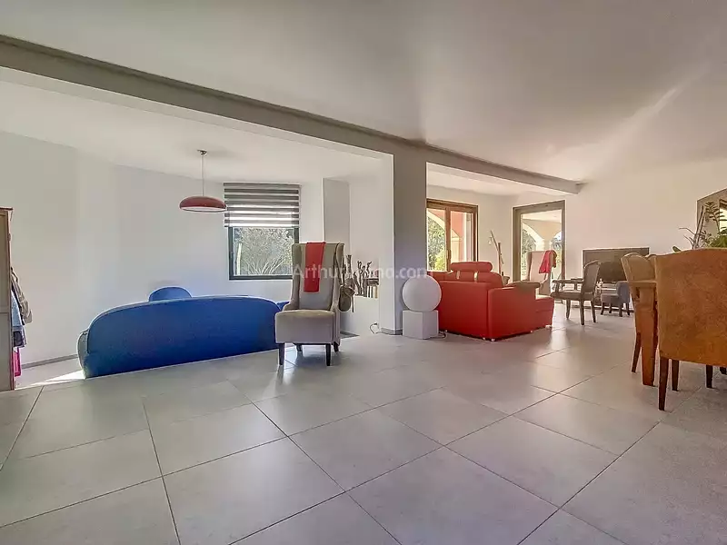 Maison, 399 m²