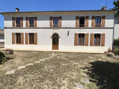 Maison, 242 m²
