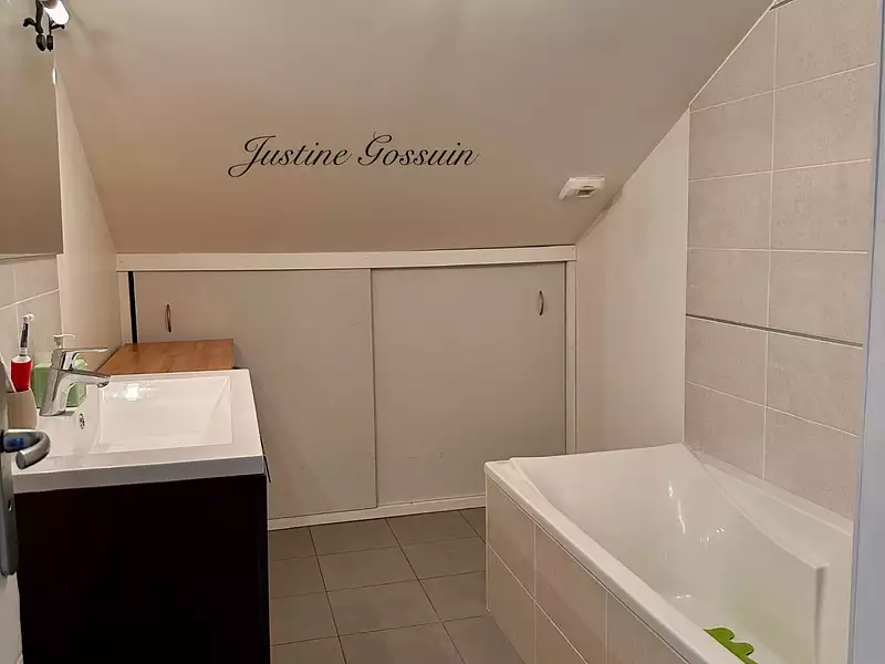 Maison, 103 m²