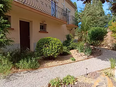 Maison, 166 m²