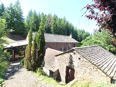 Divers, 280 m²