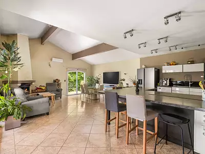 Maison, 146 m²