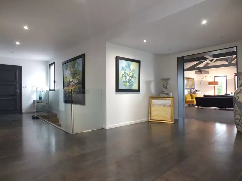 Maison, 730 m²