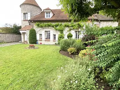 Maison, 235 m²