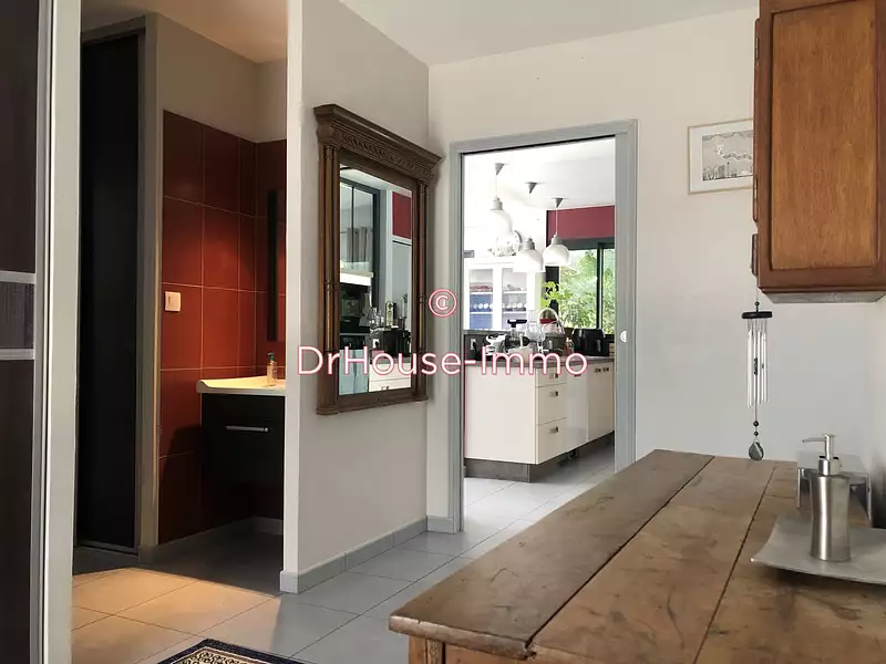 Maison, 235,38 m²