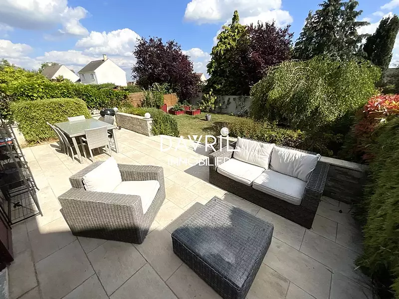 Maison, 106 m²