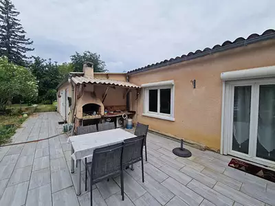 Maison, 169 m²
