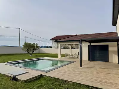 Maison, 157 m²