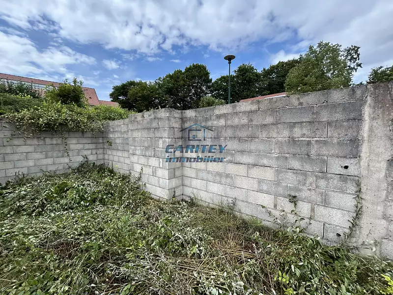 Terrain, 1 242 m²