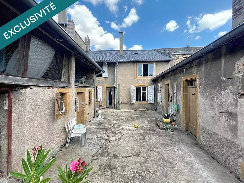 Maison, 250 m²