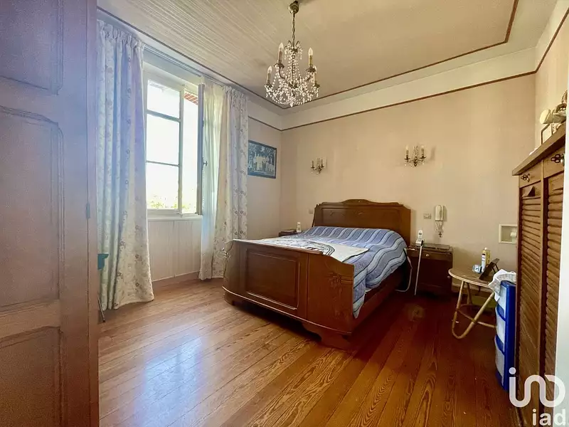 Maison, 374 m²