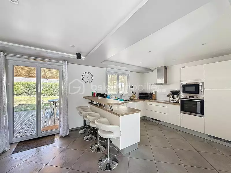 Maison, 119 m²