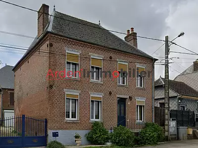 Maison, 167 m²