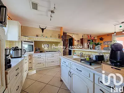 Maison, 168 m²