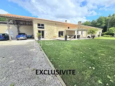 Maison, 379 m²