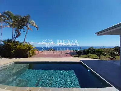 Maison, 250 m²