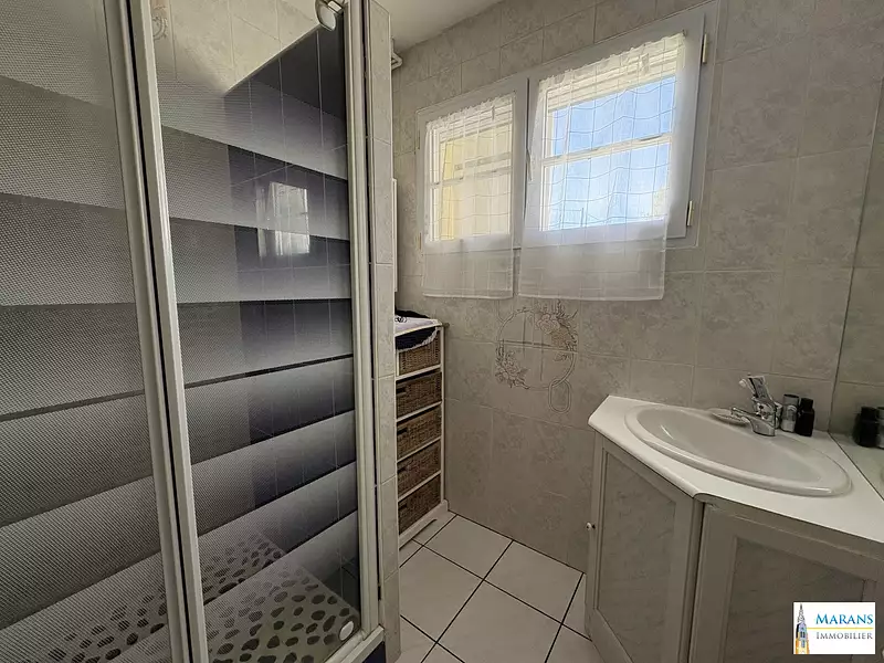 Maison, 84 m²