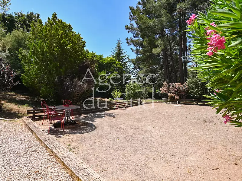 Maison, 162 m²