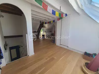 Maison, 220 m²