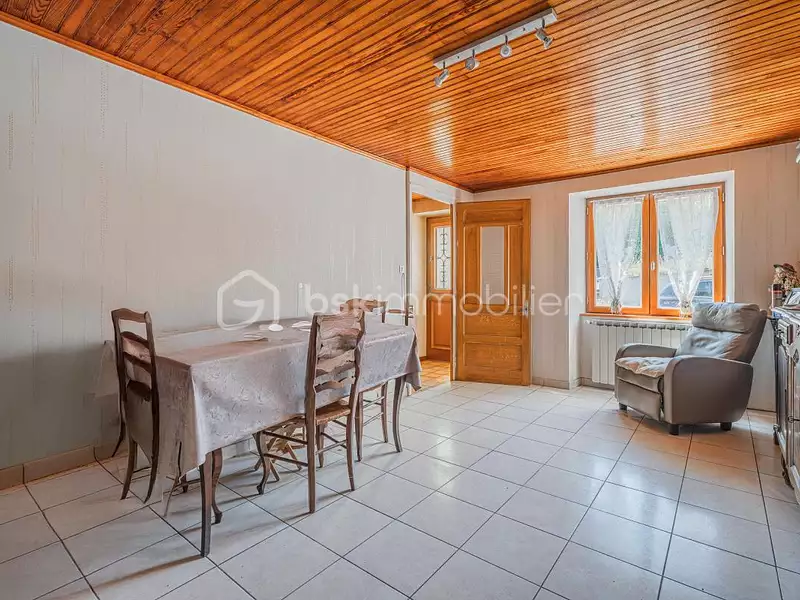 Maison, 132 m²