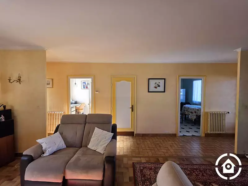 Maison, 147 m²