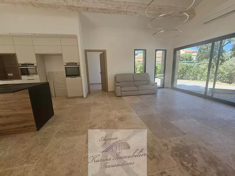 Maison, 135 m²
