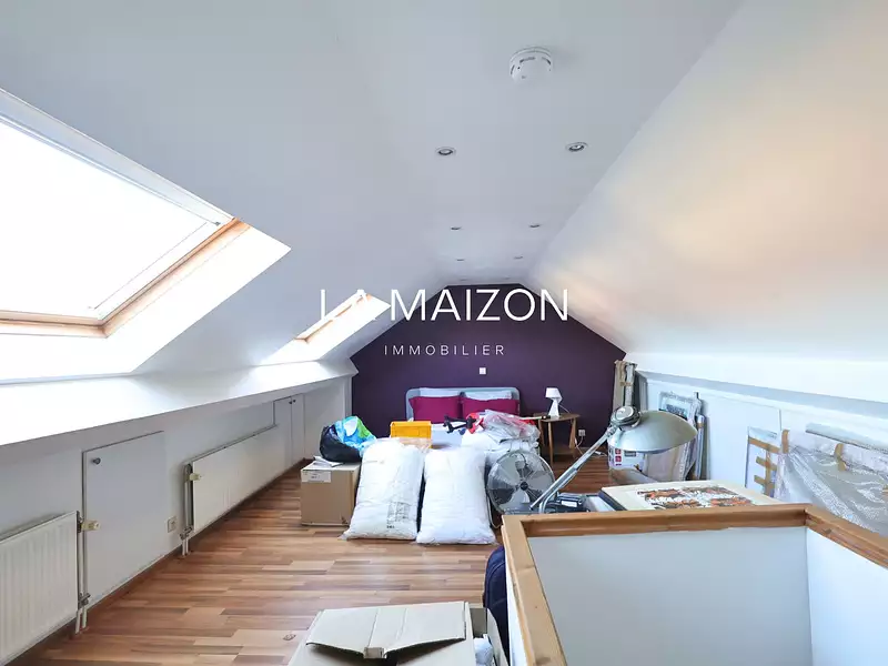 Maison, 212 m²