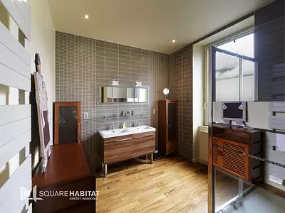 Maison, 374 m²