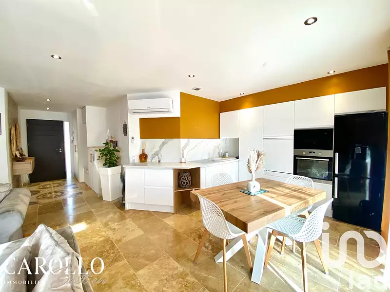 Maison, 111 m²