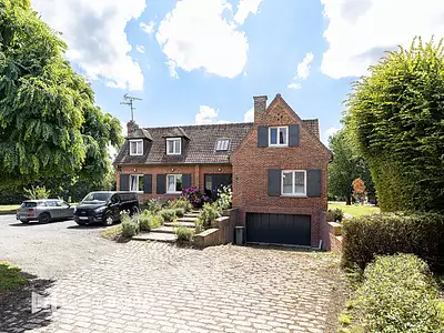 Maison, 165 m²